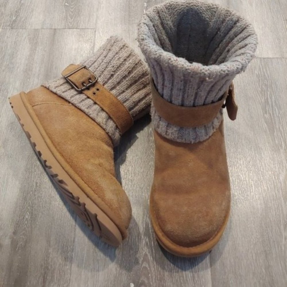 Ugg Cambridge Brown Knit Sock Boots 6